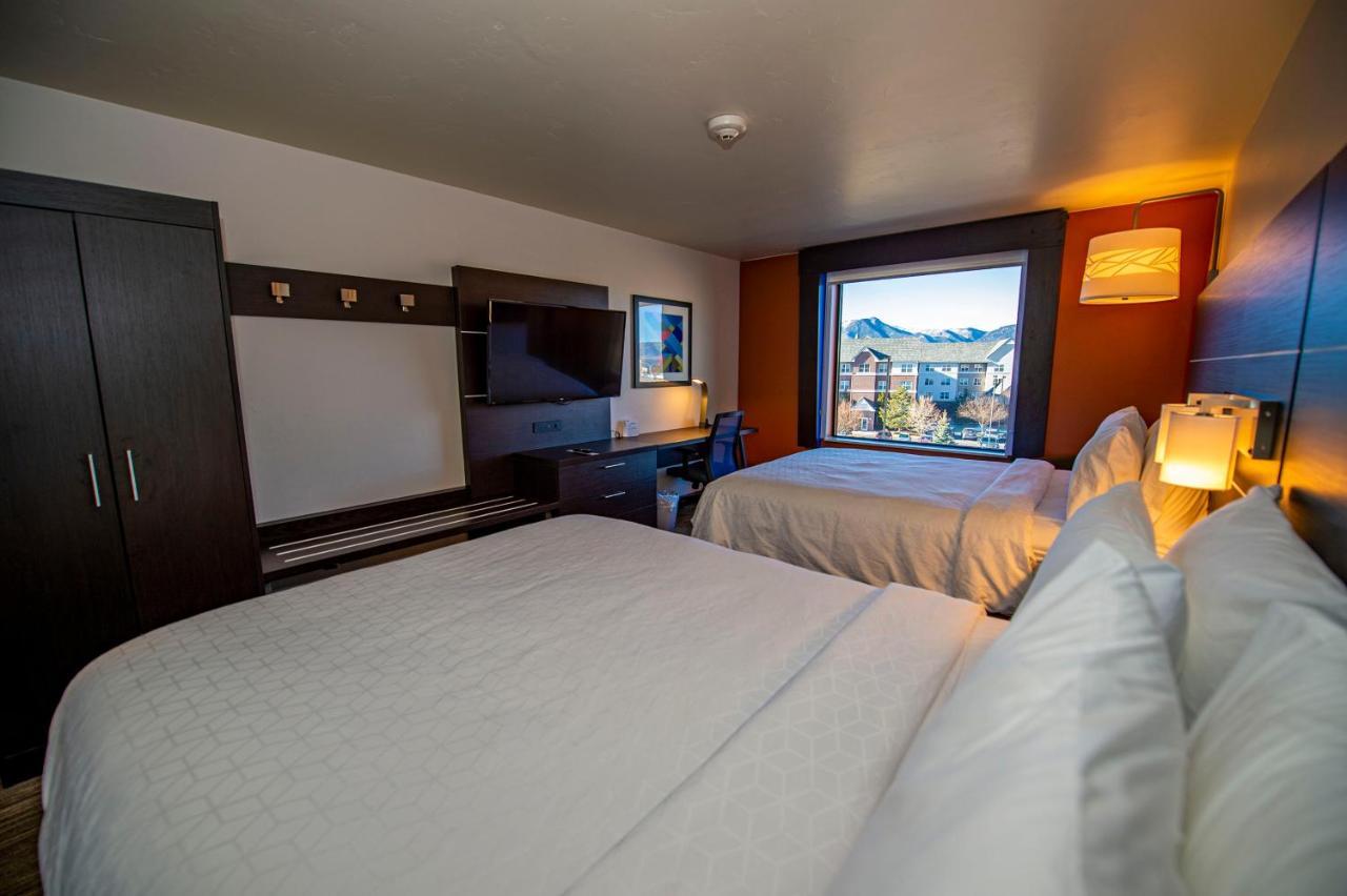 Holiday Inn Express & Suites - Colorado Springs Afa Northgate By Ihg Εξωτερικό φωτογραφία