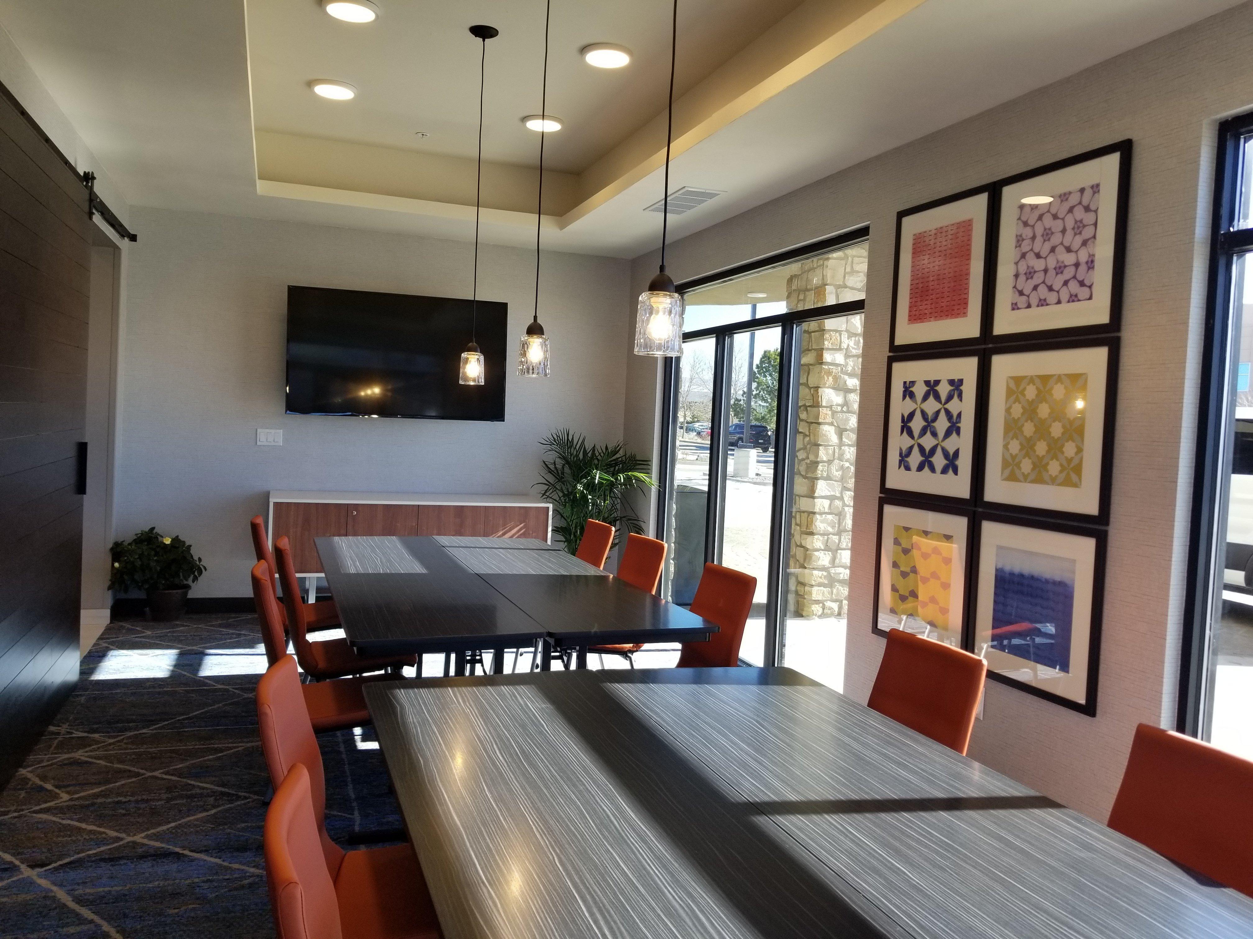 Holiday Inn Express & Suites - Colorado Springs Afa Northgate By Ihg Εξωτερικό φωτογραφία