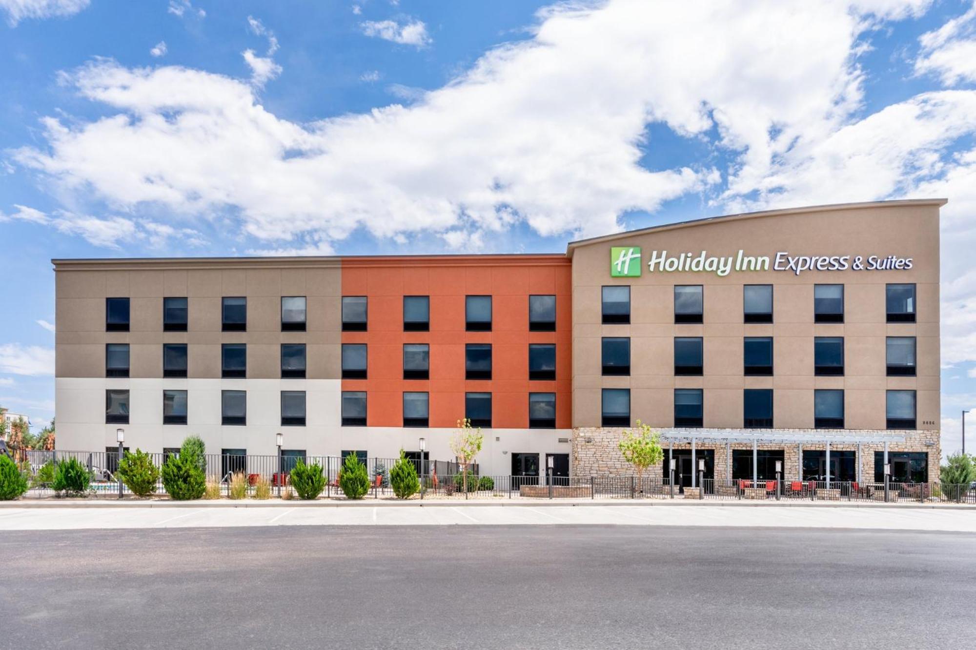 Holiday Inn Express & Suites - Colorado Springs Afa Northgate By Ihg Εξωτερικό φωτογραφία