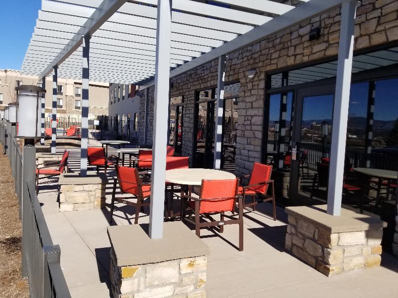 Holiday Inn Express & Suites - Colorado Springs Afa Northgate By Ihg Εξωτερικό φωτογραφία